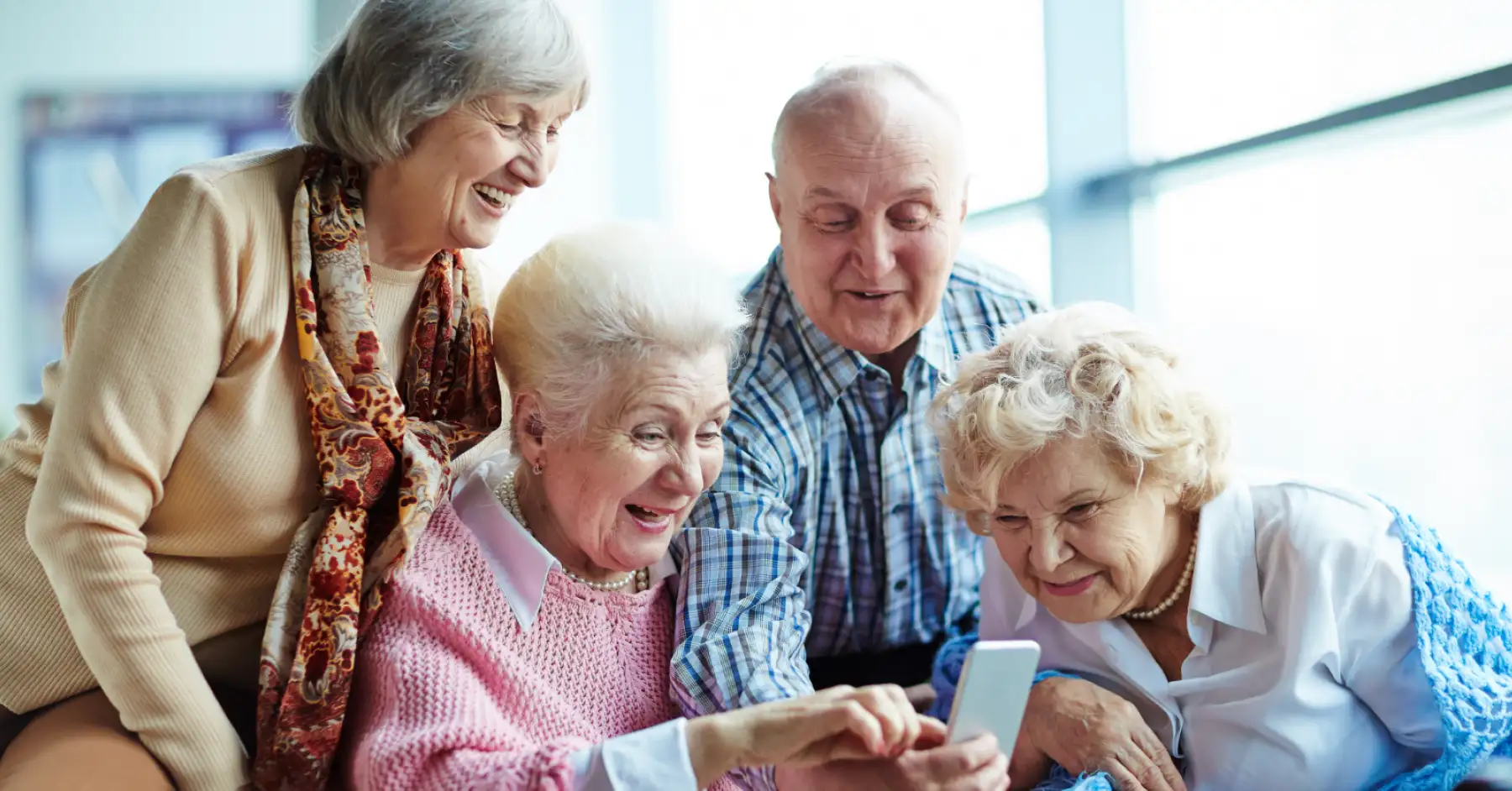 What are the advantages of assisted living?